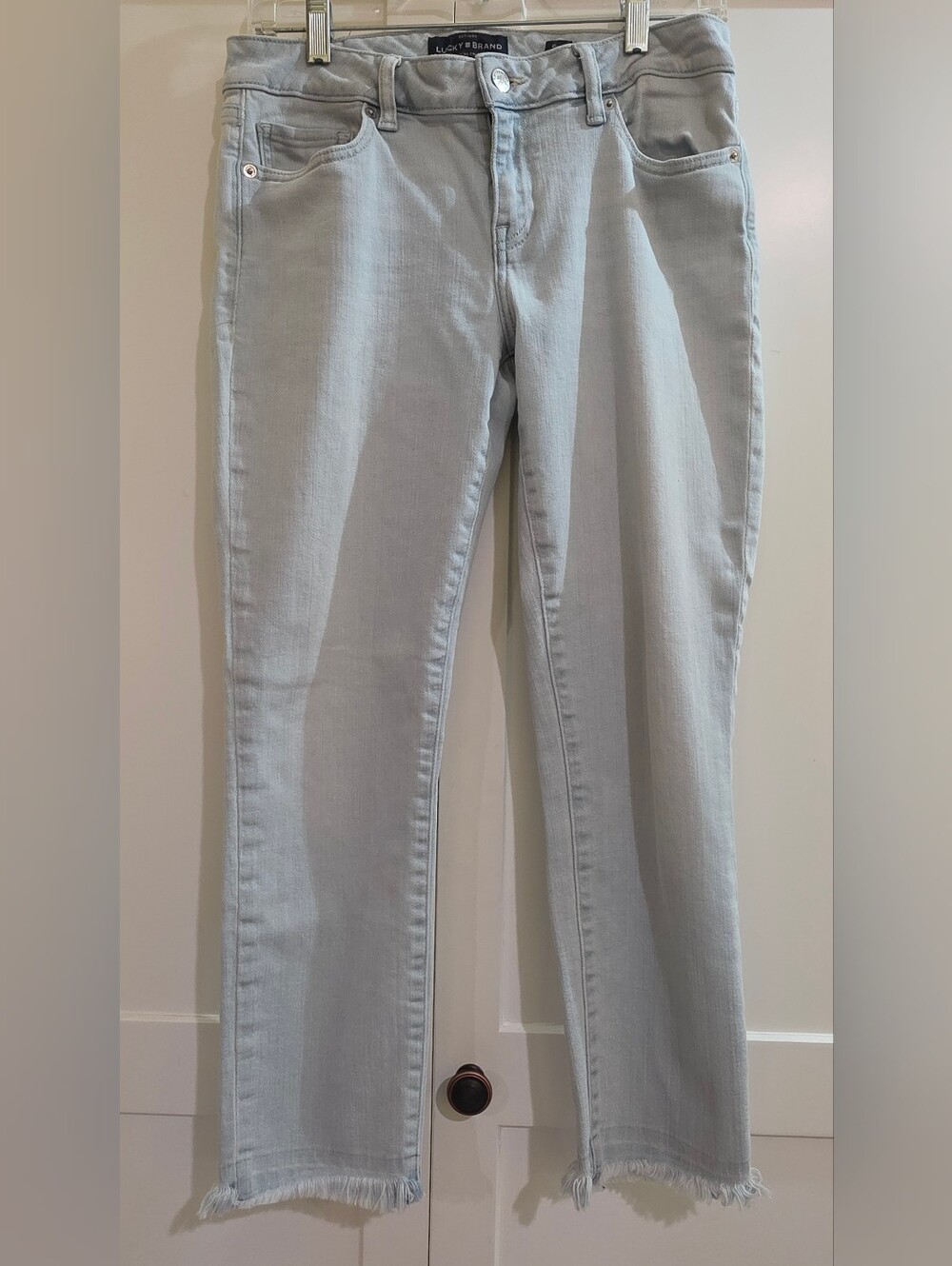 Lucky Brand Women's Straight Leg Jeans in Light Blue